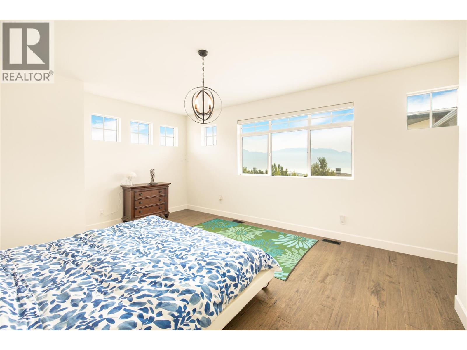 3351 Vineyard View Drive - Image 20