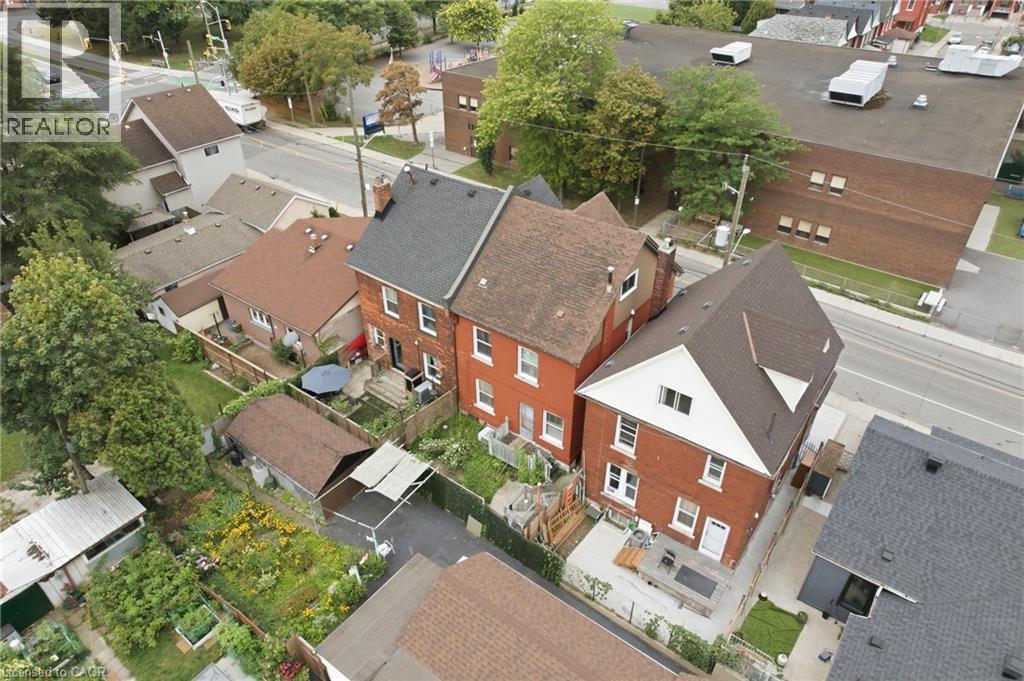 128 HESS Street N - Image 38