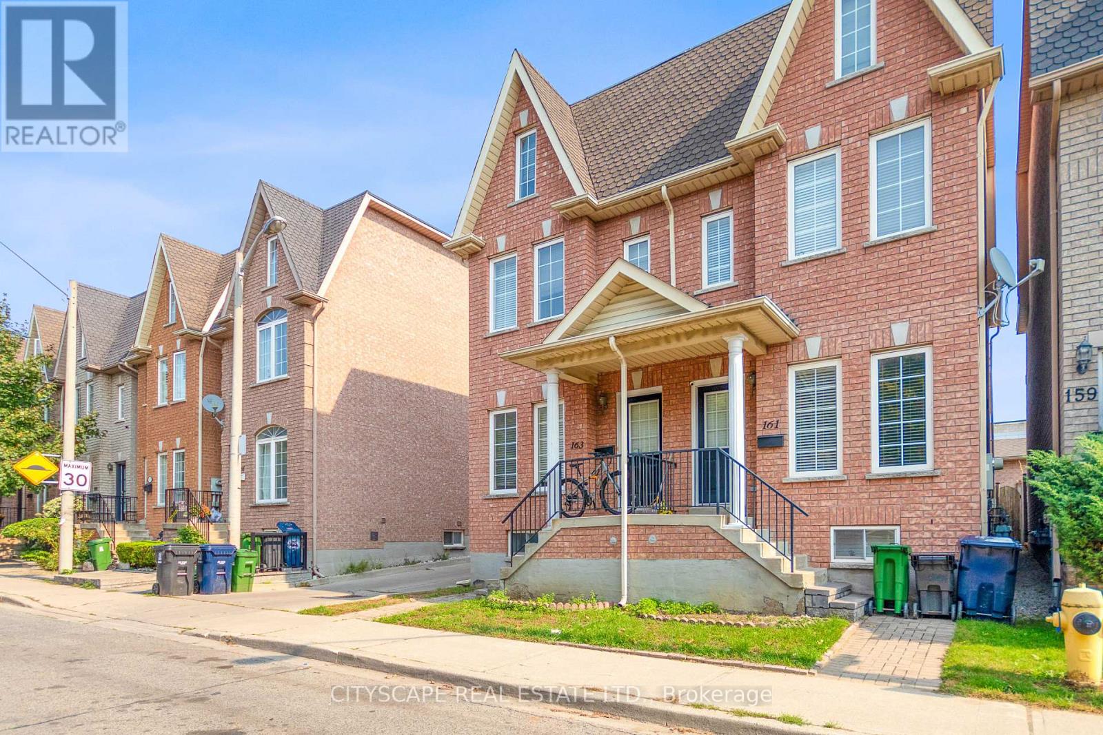 Photo of 163 Rankin Crescent