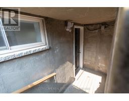 Lower - 163 Rankin Crescent, Toronto, ON M6P4H9 Photo 15