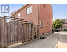 Lower - 163 Rankin Crescent, Toronto, ON M6P4H9 Photo 17