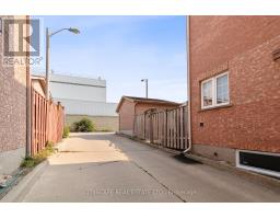 Lower - 163 Rankin Crescent, Toronto, ON M6P4H9 Photo 18