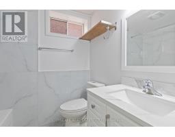 Lower - 163 Rankin Crescent, Toronto, ON M6P4H9 Photo 7