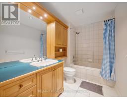 7135 Pond Street, Mississauga, ON L5W1A1 Photo 36