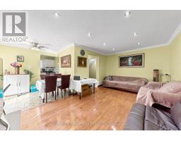 18 - 18 San Vito Way, Toronto, ON M3L2G8 Photo 9