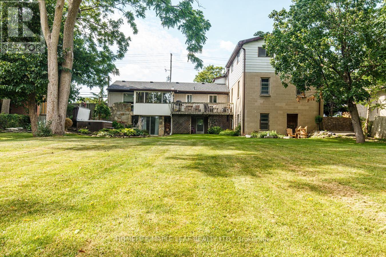 7820 5 SIDE ROAD - 39