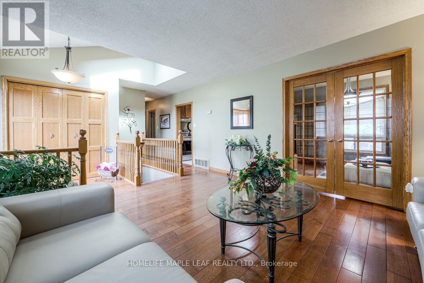 7820 5 SIDE ROAD - 9