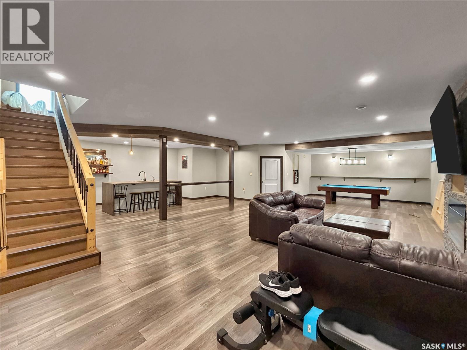 613 Gonczy AVENUE - 28