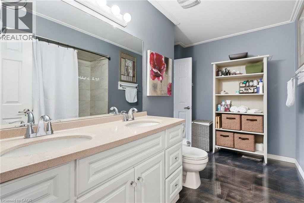 49 MARKSON Crescent - 13