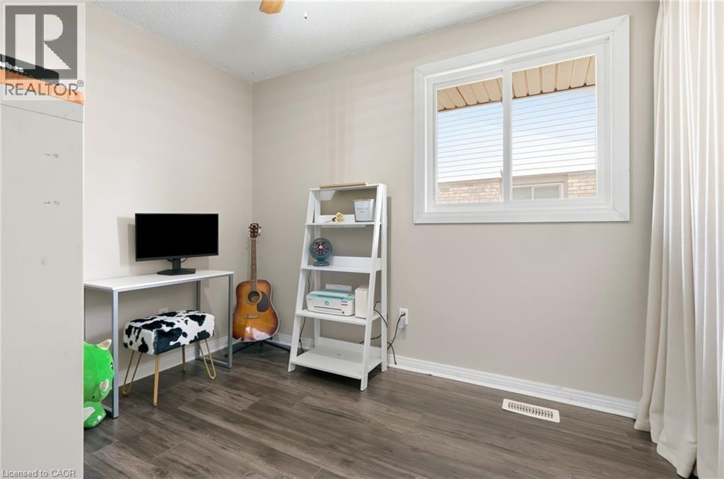 49 MARKSON Crescent - Image 18