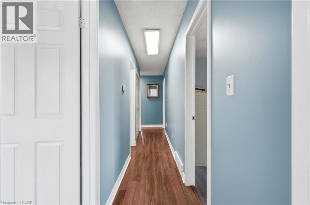49 MARKSON Crescent - 19