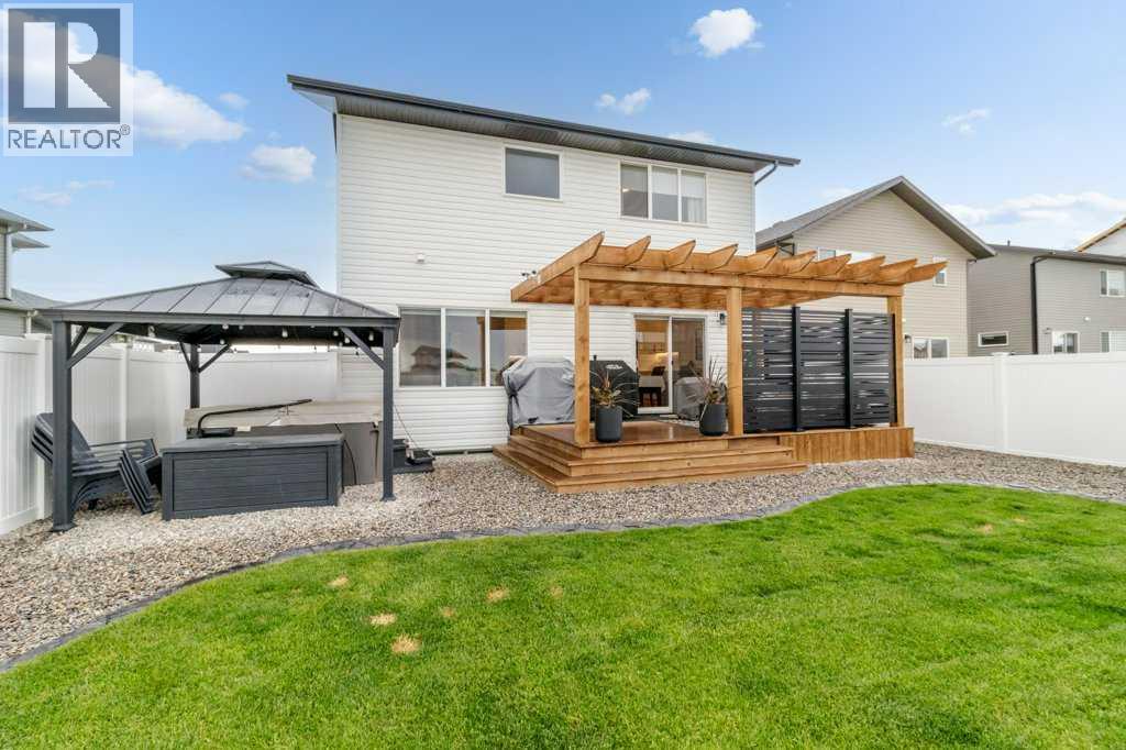 Listing photo – 58 Bardwell Way, Sylvan Lake