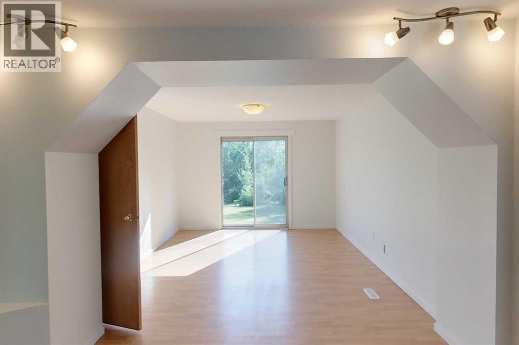 65038A Southshore Drive E - Image 15