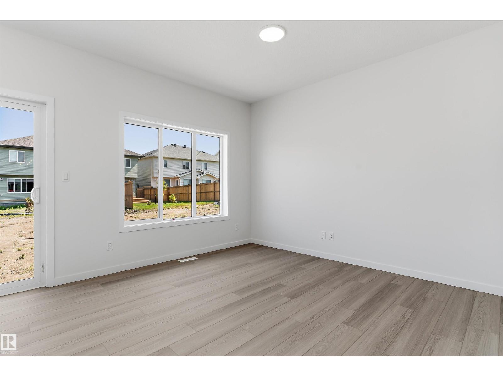 18119 74 ST NW - Image 13