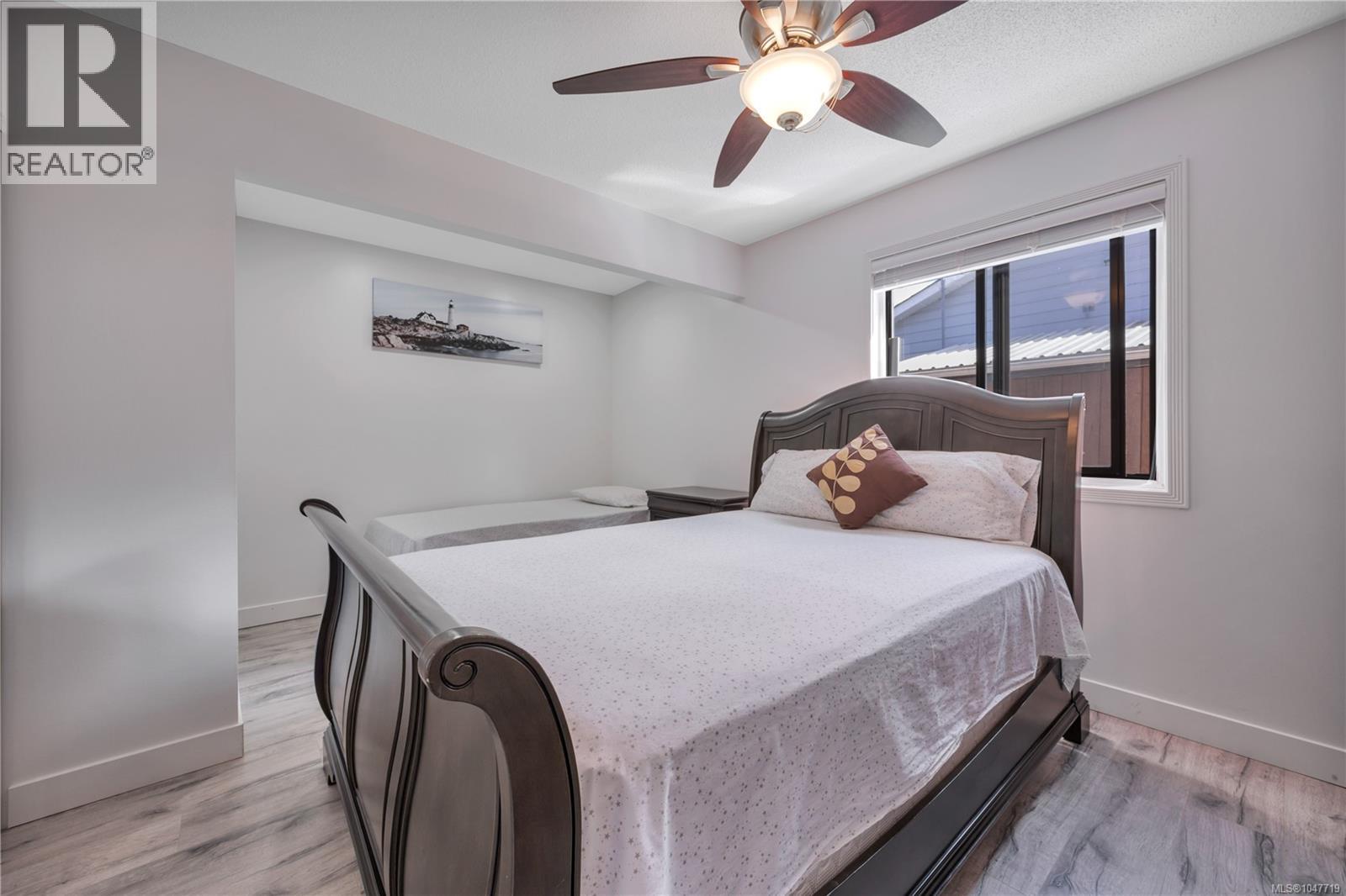 6279 Blueback Rd, Nanaimo