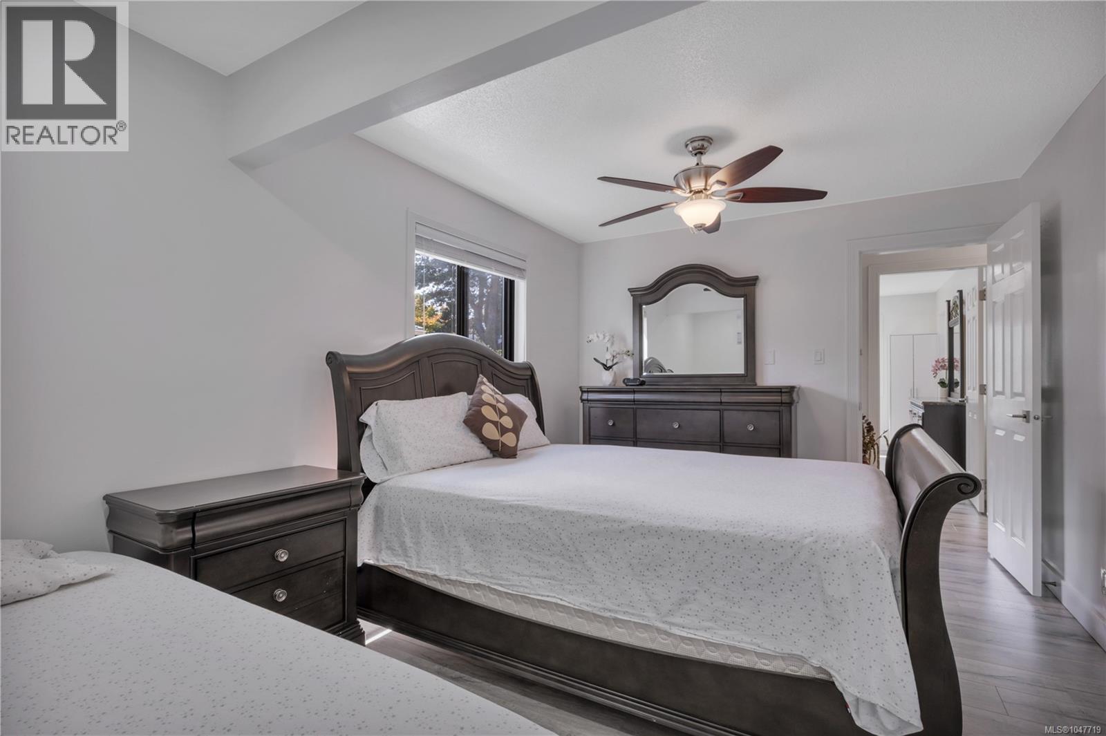 6279 Blueback Rd, Nanaimo