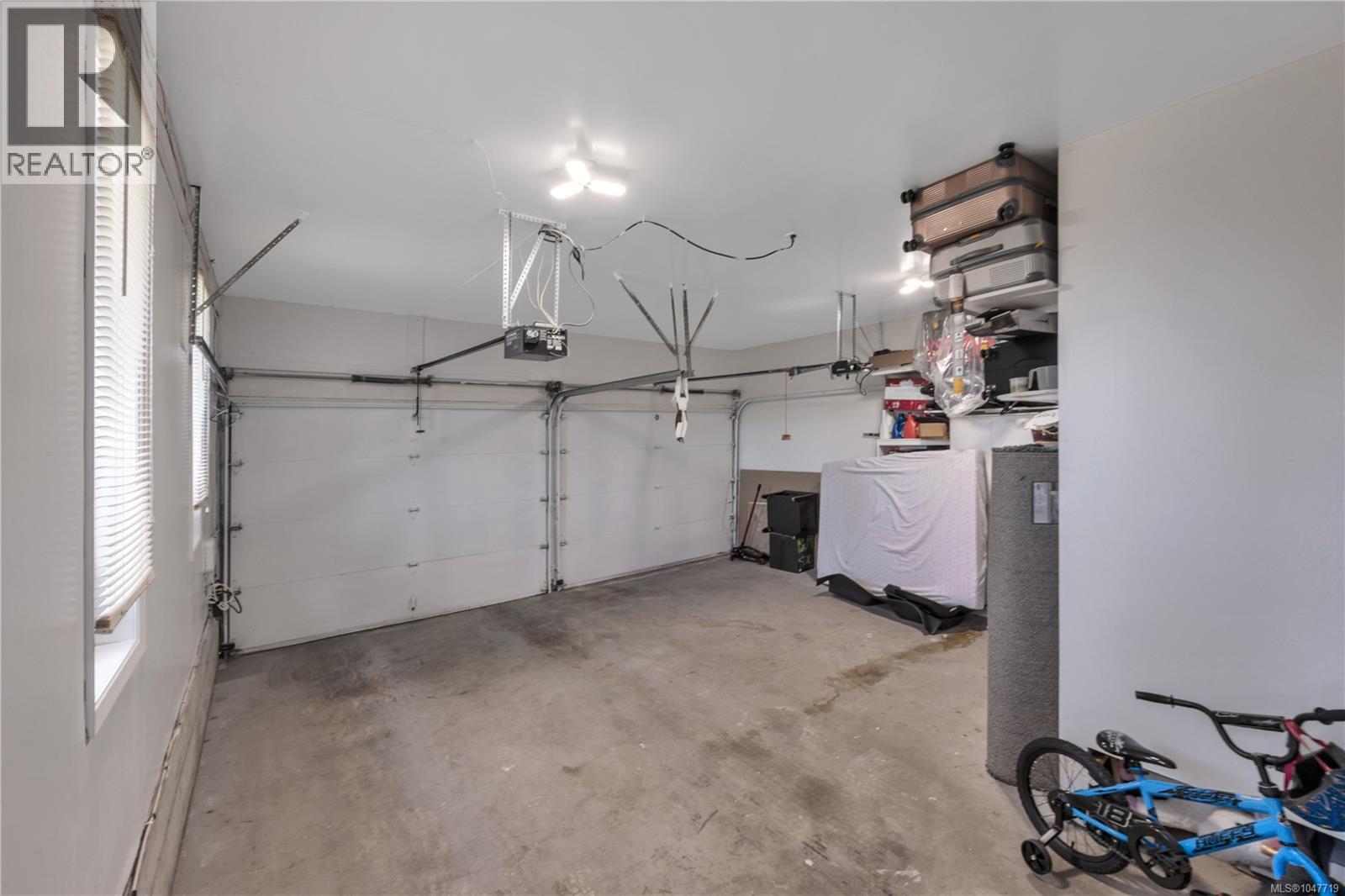 6279 Blueback Rd, Nanaimo