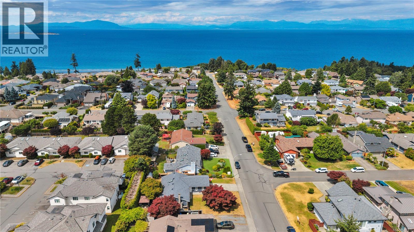 6279 Blueback Rd, Nanaimo