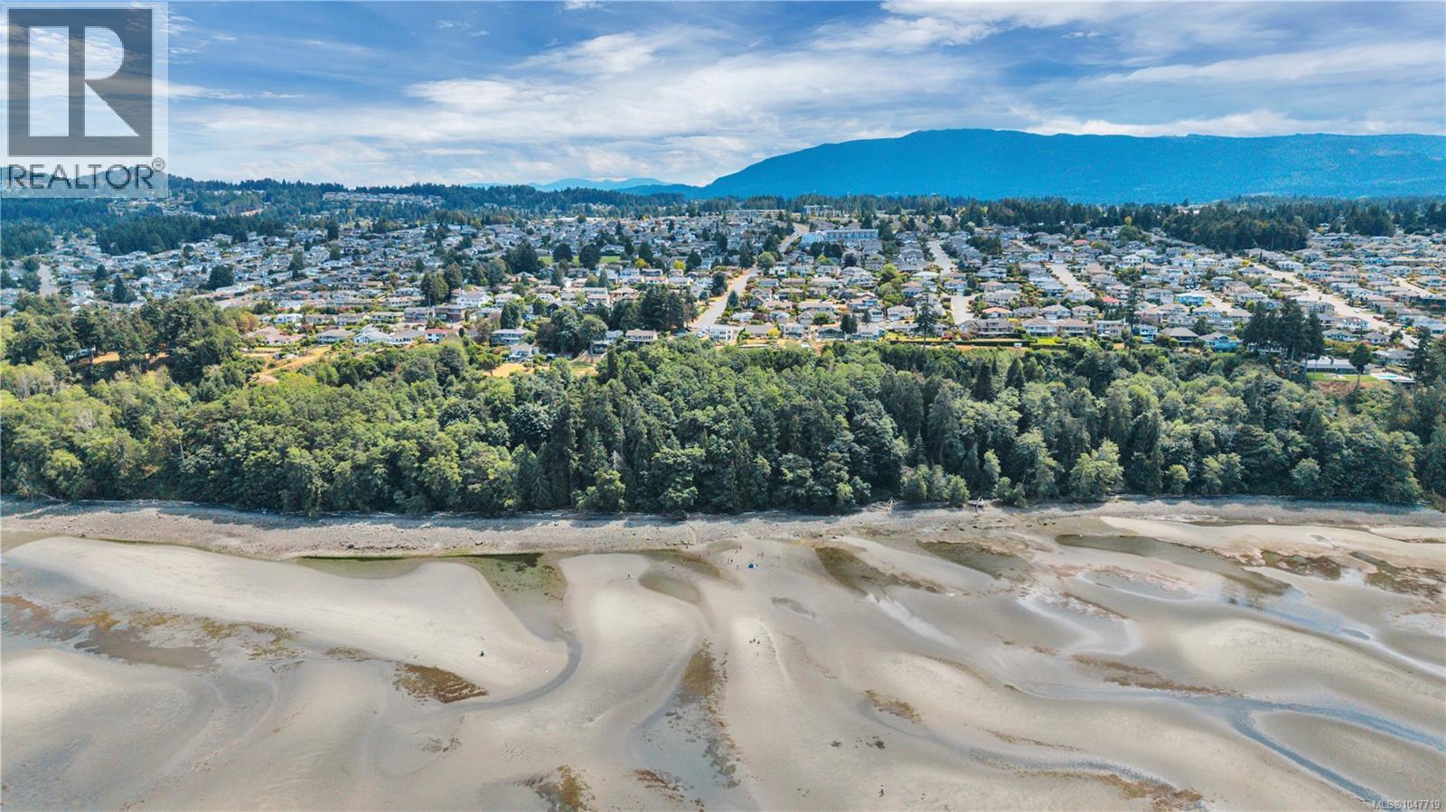 6279 Blueback Rd, Nanaimo