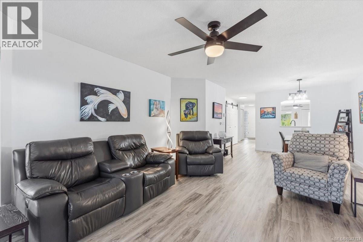 #4 310 Pym St - 20