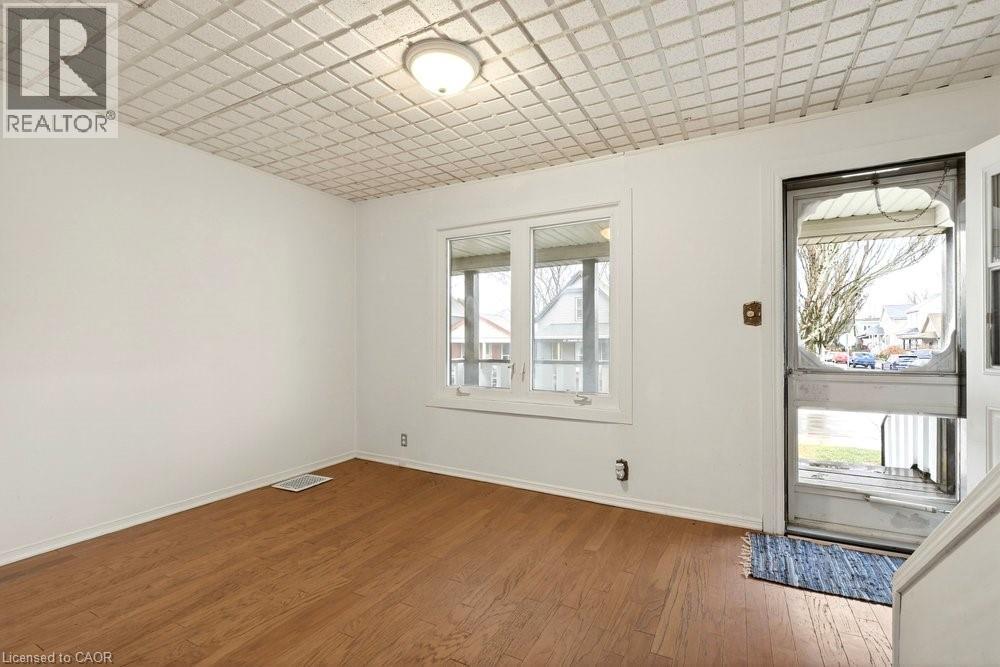 23 FREDERICK Avenue - Image 6