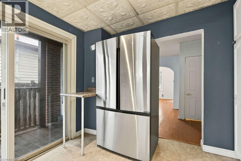 23 FREDERICK Avenue - Image 12