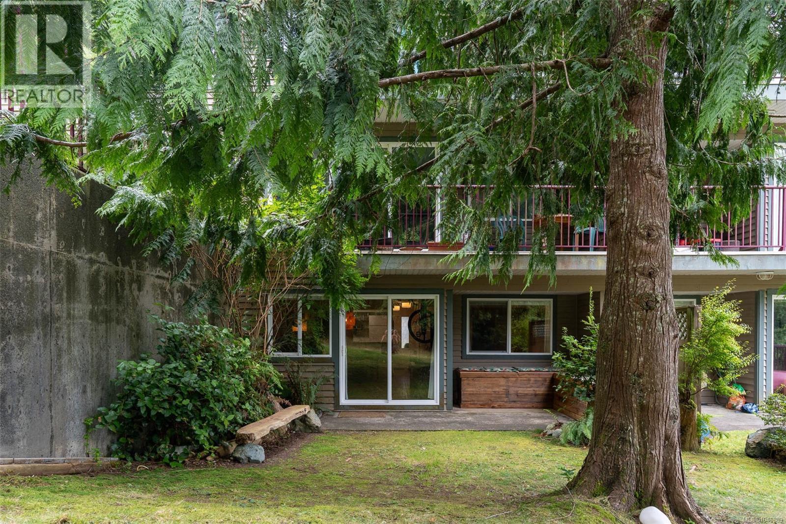 209 250 Hemlock St, Ucluelet