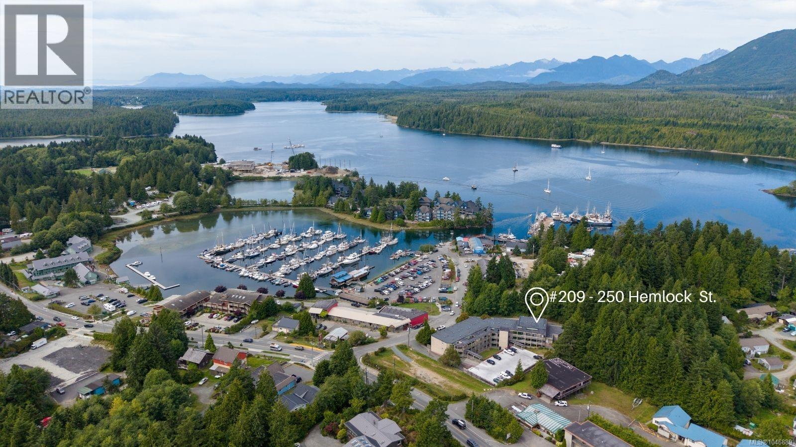 209 250 Hemlock St, Ucluelet