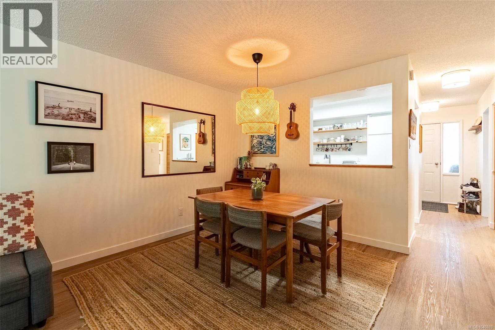 #209 250 Hemlock St - 4