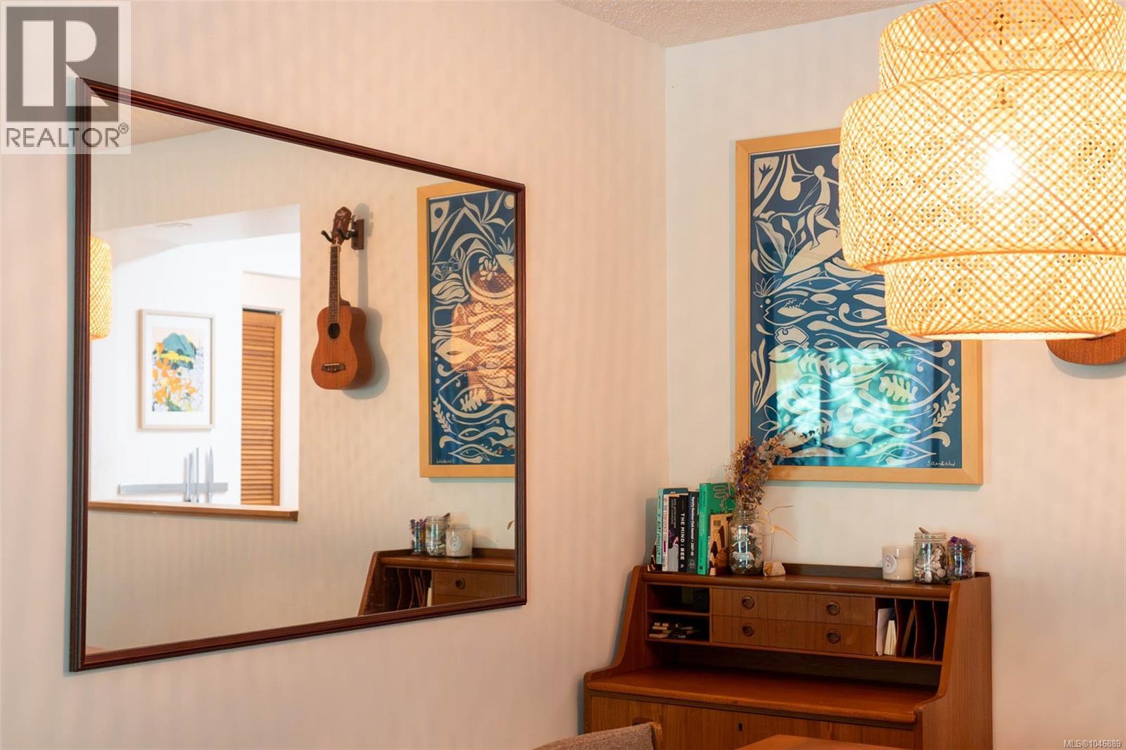 209 250 Hemlock St, Ucluelet