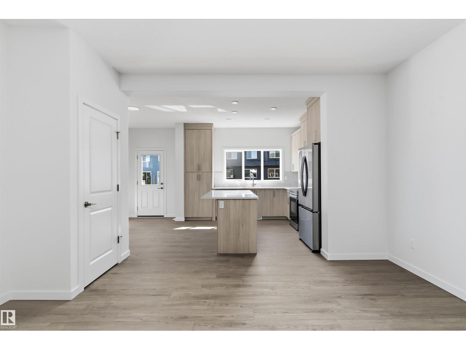 5633 HAWTHORN WY SW - 5