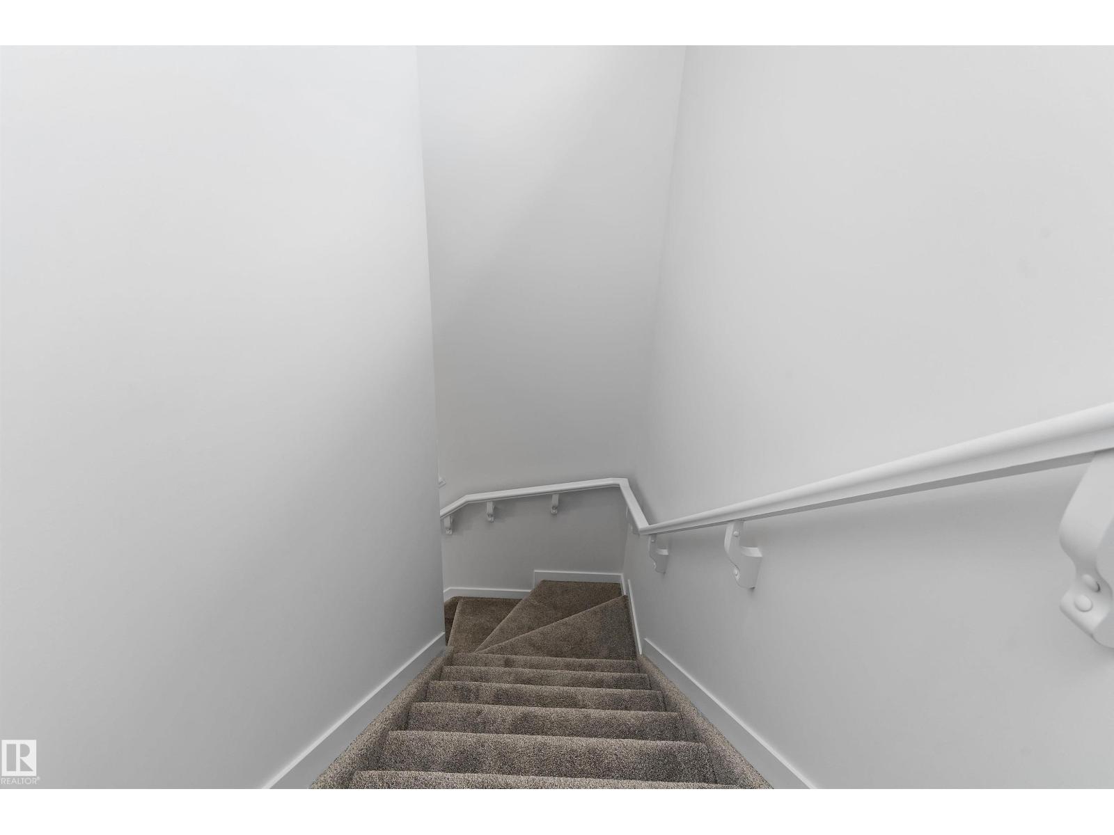 5633 HAWTHORN WY SW - Image 29