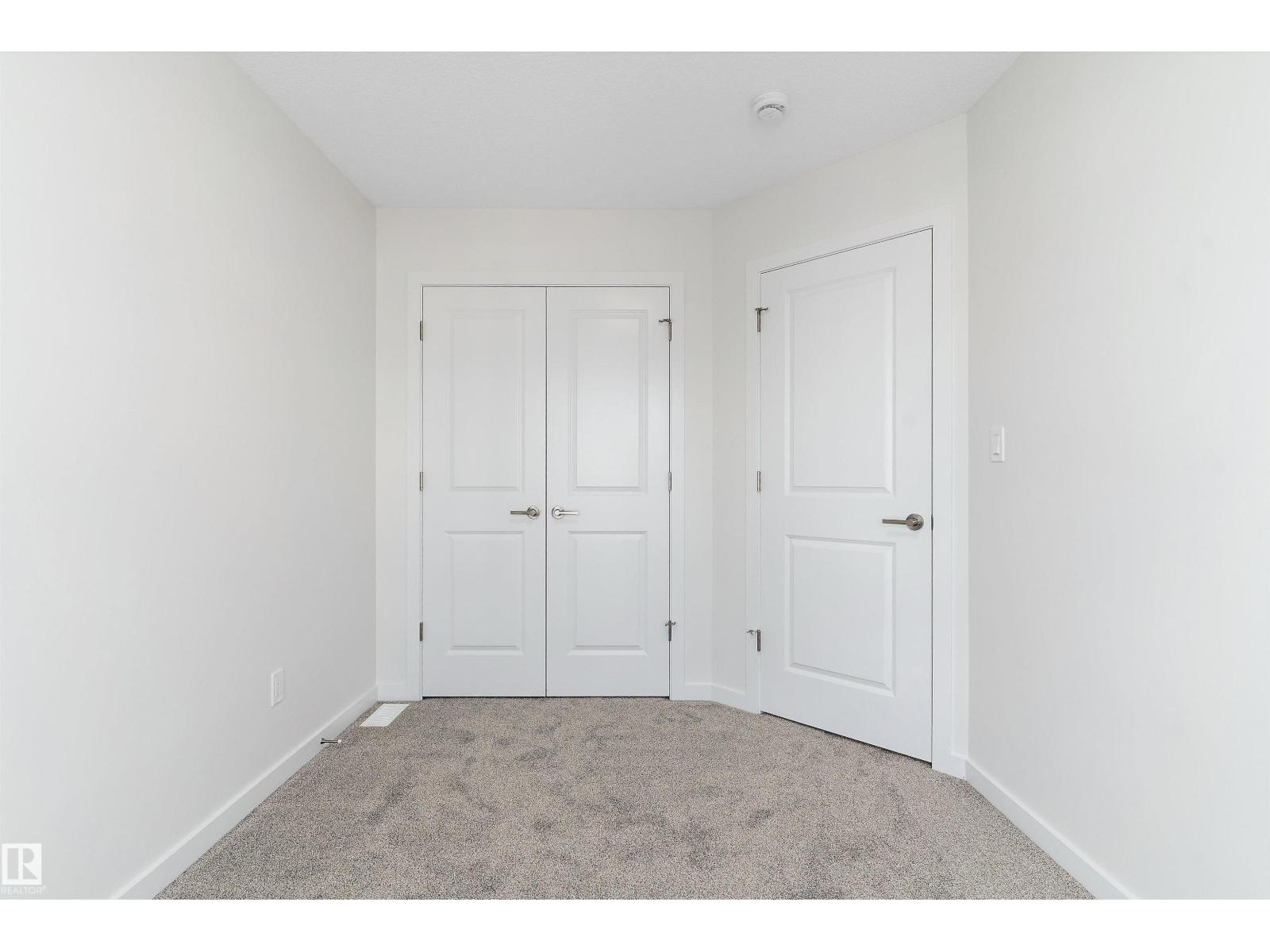 5633 HAWTHORN WY SW - 24