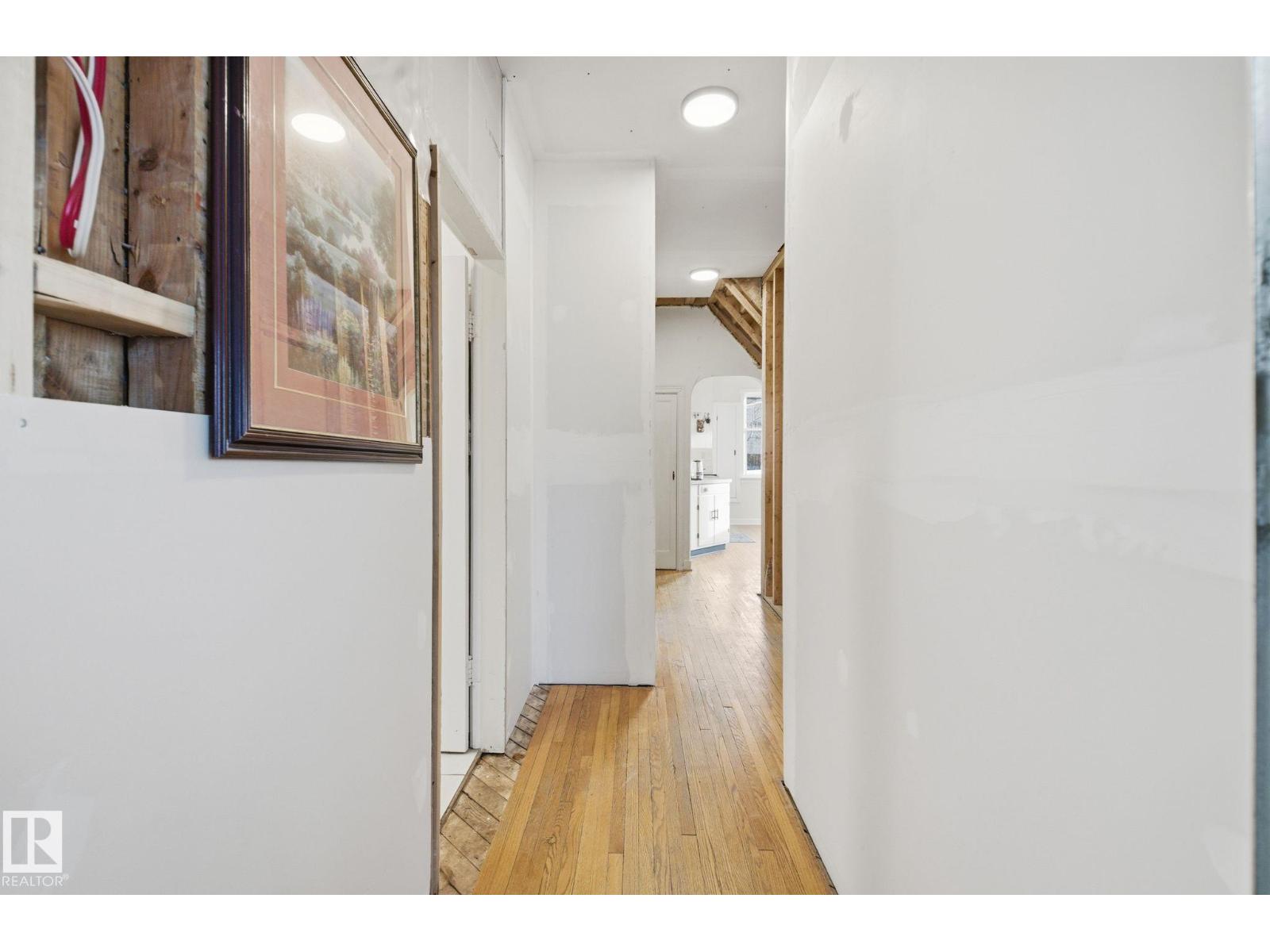11515 101 ST ST NW - 4