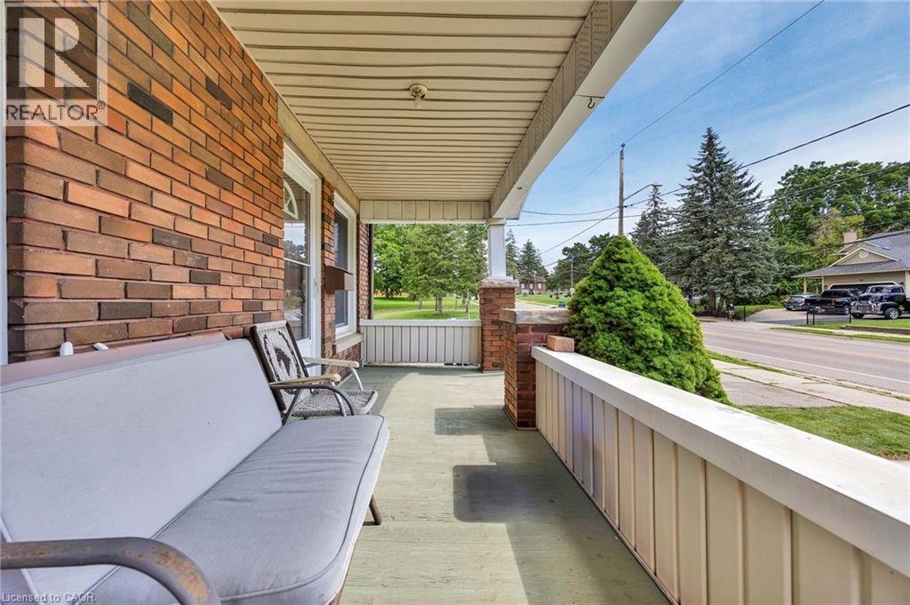 57 BLOOMINGDALE Road - Image 27