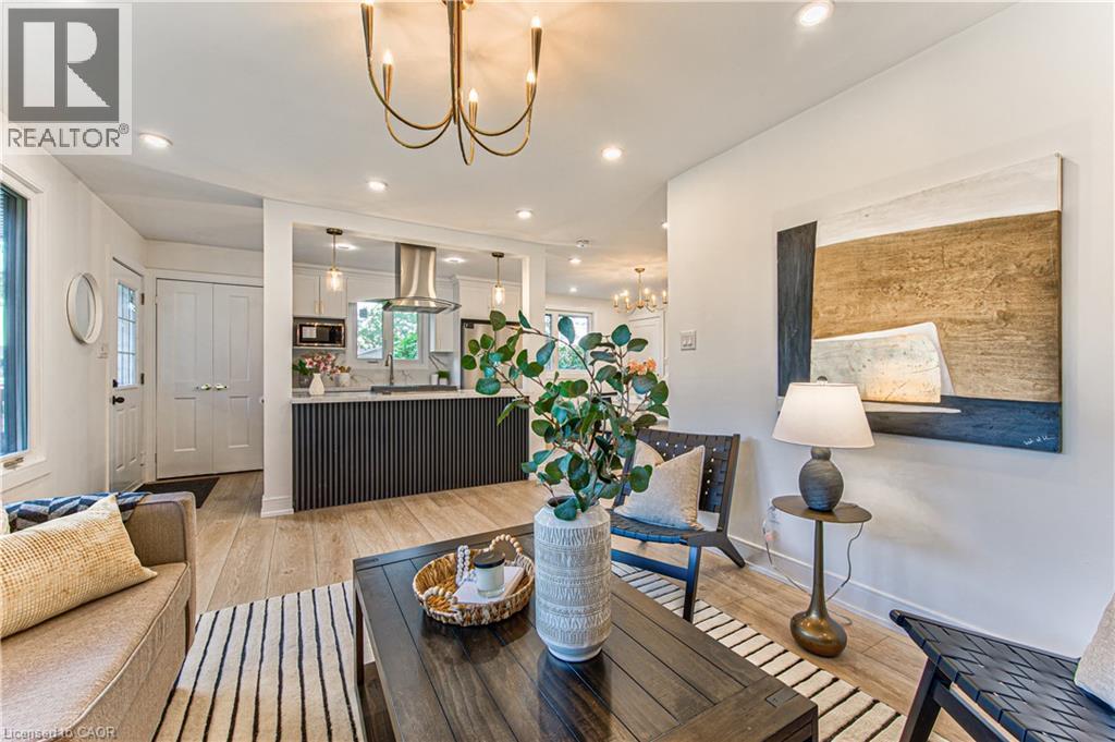 7385 NORTH DORSET Place - Image 16