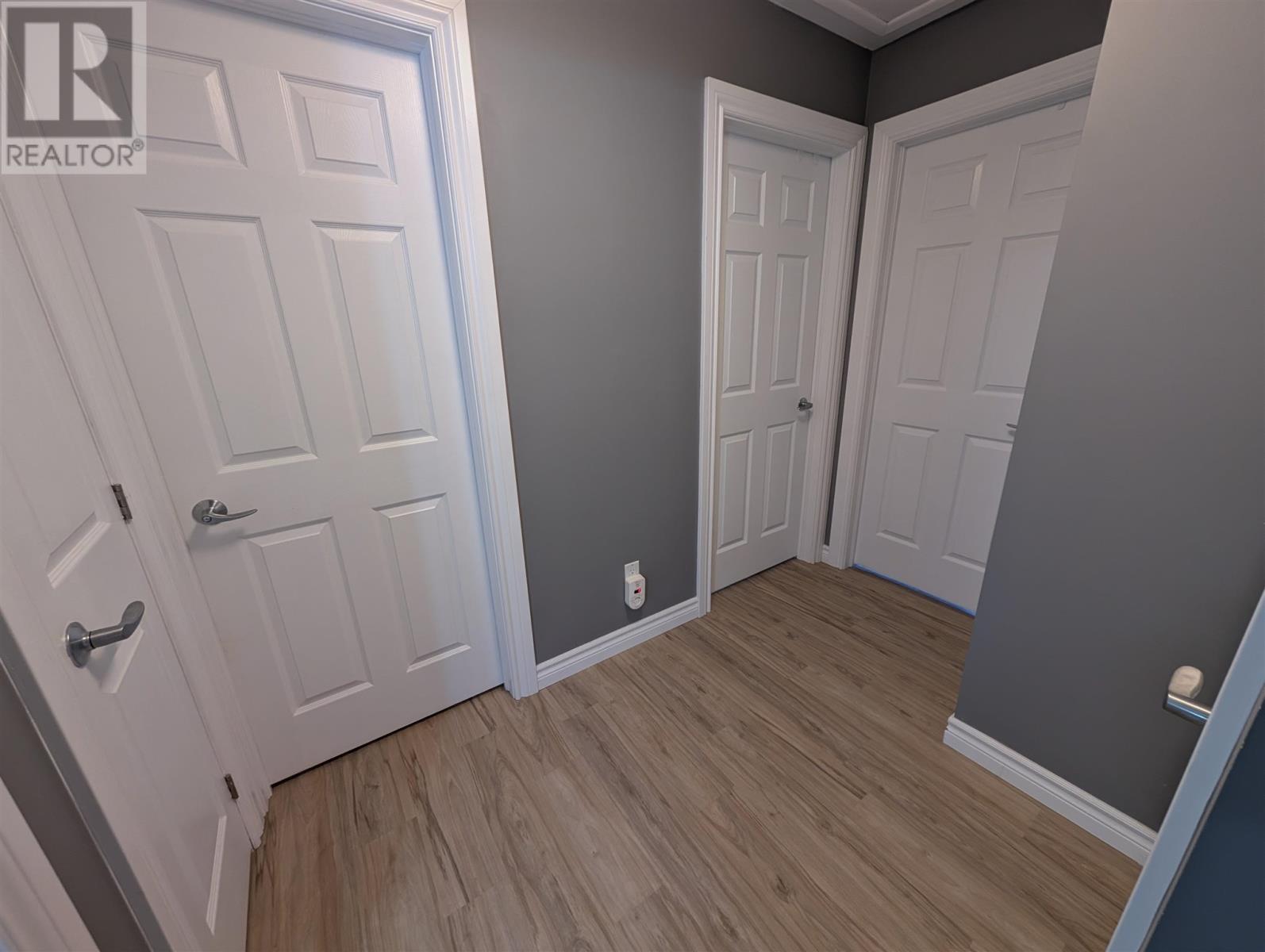 112 Superior AVE - 42