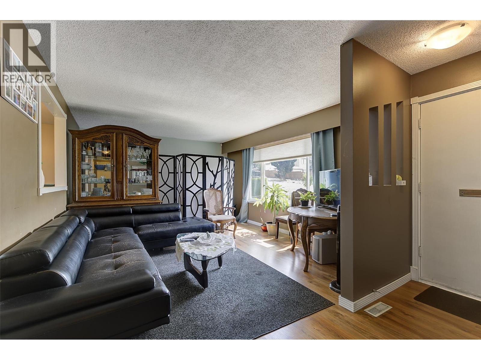 680 Myron Road, Kelowna