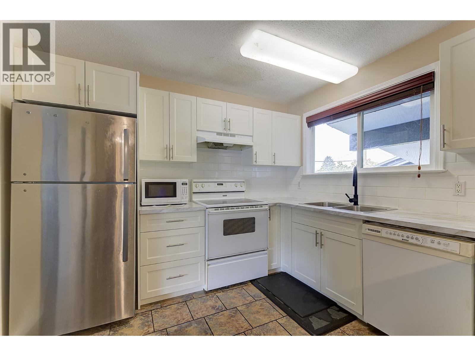 680 Myron Road, Kelowna
