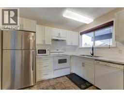 680 Myron Road, Kelowna, BC V1X5K2 Photo 15