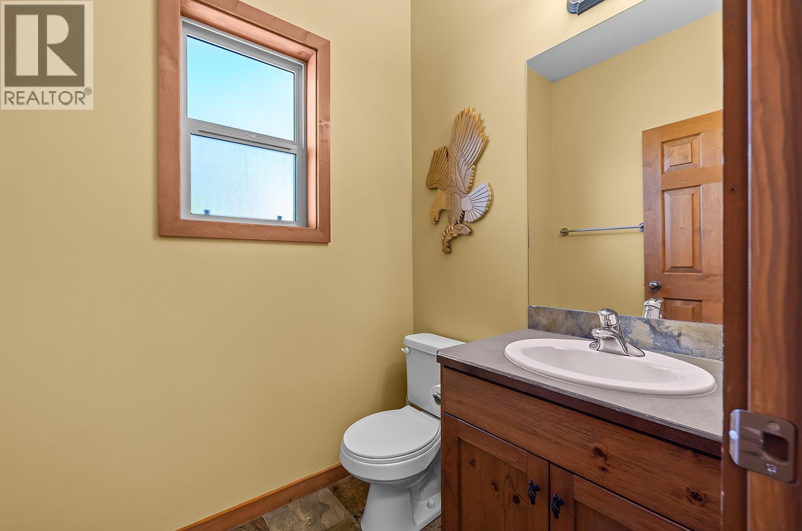 5940 Snow Pines Way Unit# 11, Big White