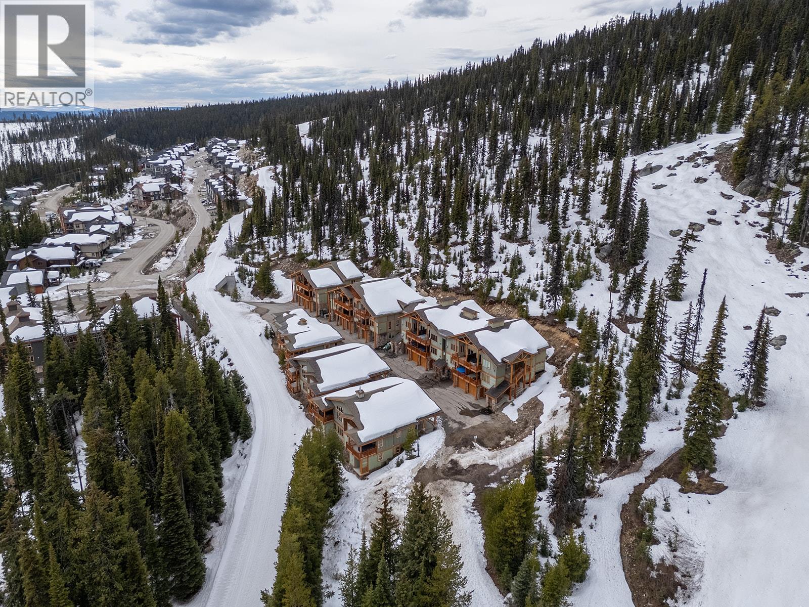 5940 Snow Pines Way Unit# 11, Big White