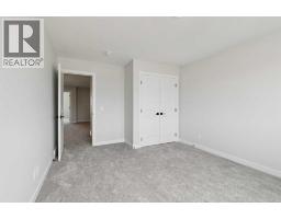 546 Hotchkiss Manor, Calgary, AB T3S0J9 Photo 32