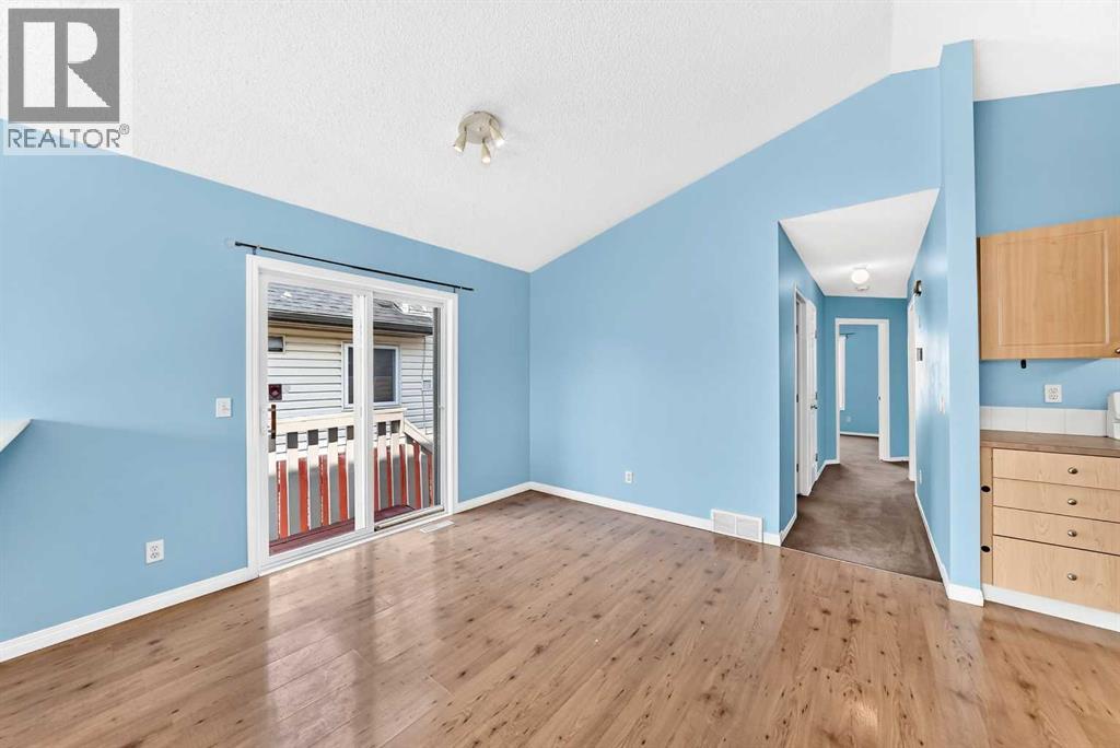 76 Coville Close NE - 9