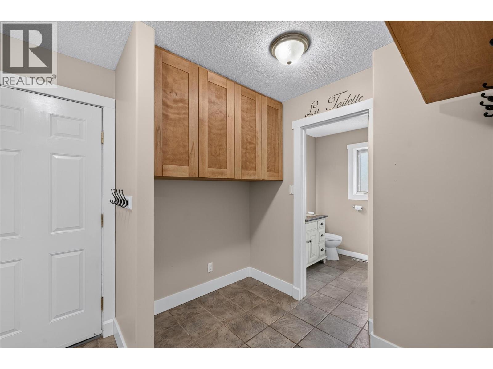 10717 Cottonwood Crescent - Image 18