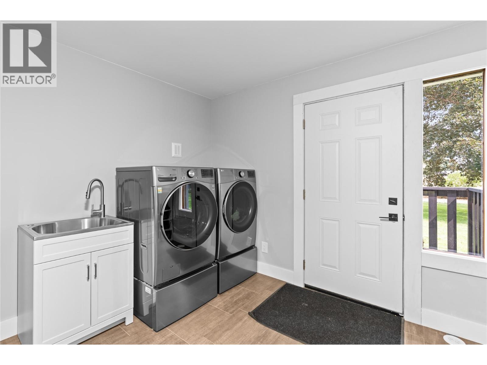  218 Anderson Road, Enderby