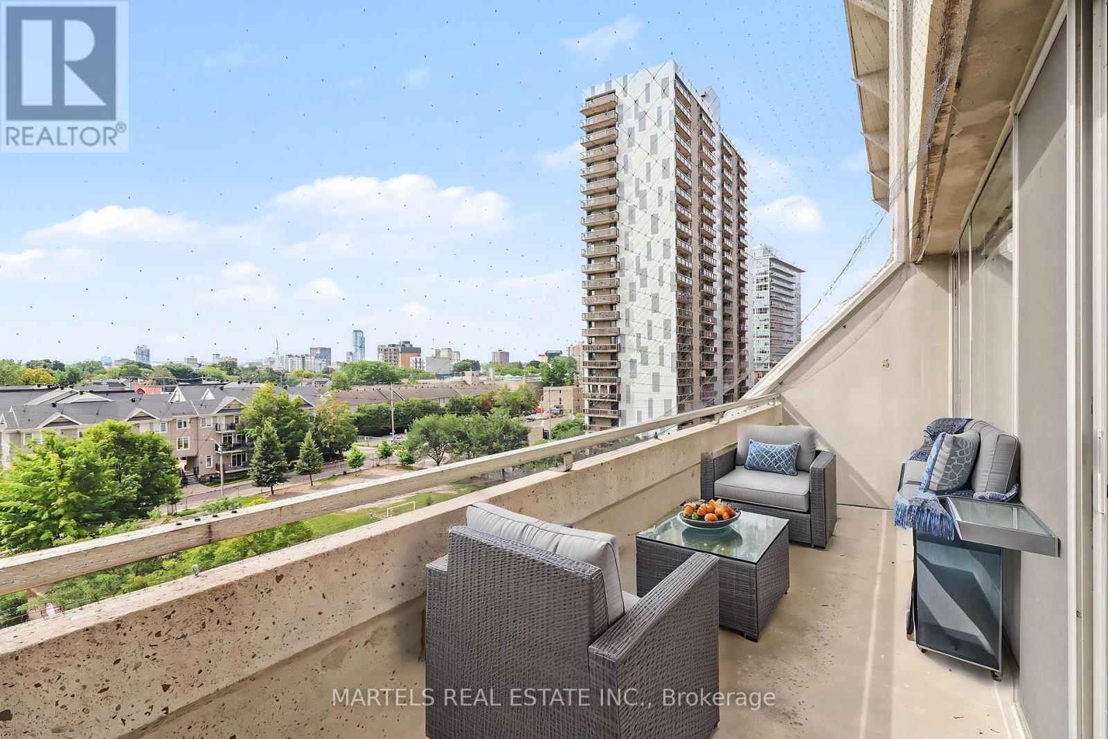 #904 530 LAURIER AVENUE W - Image 16