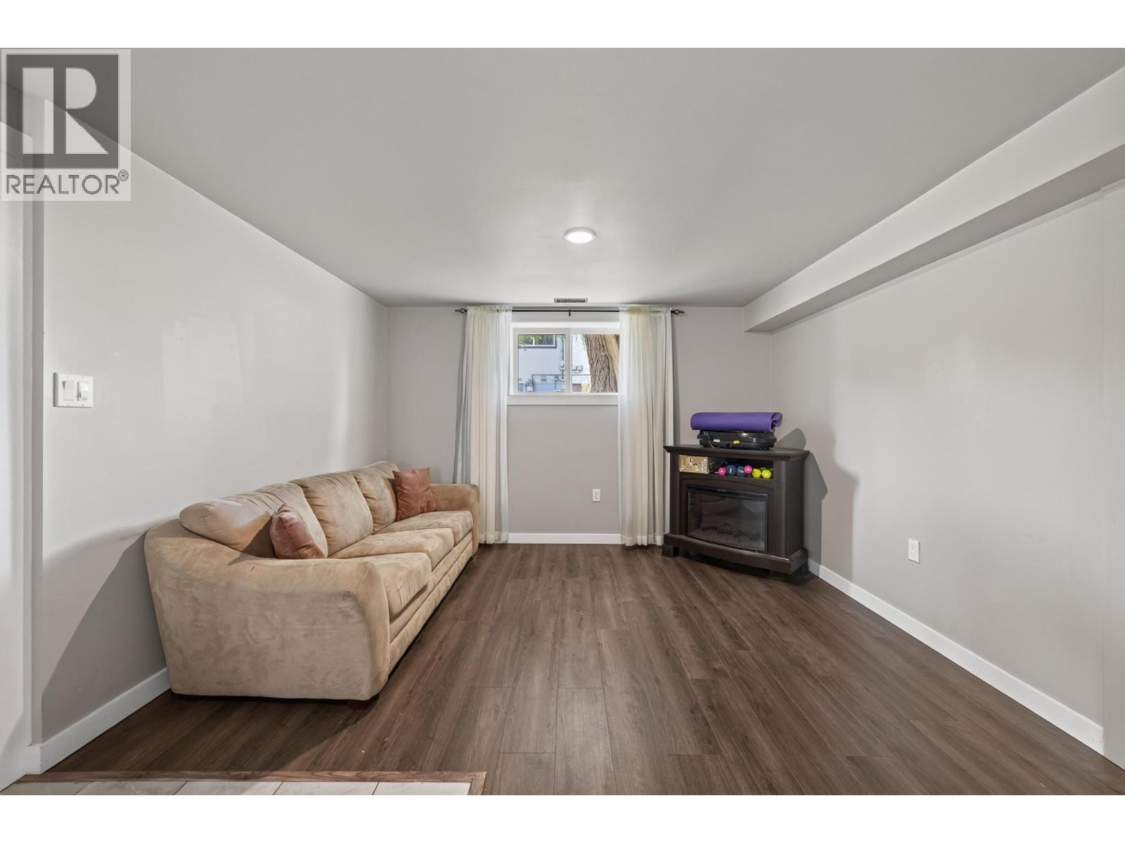 2545 YOUNG Avenue, Kamloops
