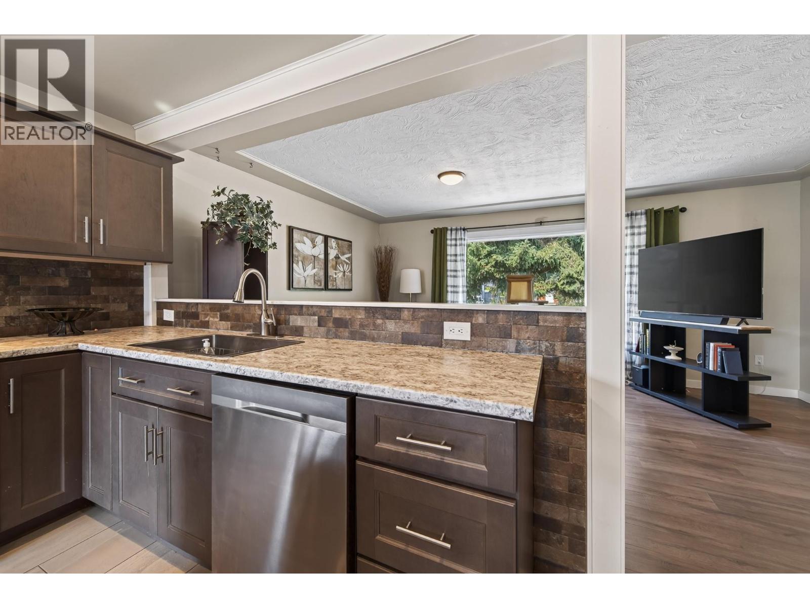 2545 YOUNG Avenue, Kamloops