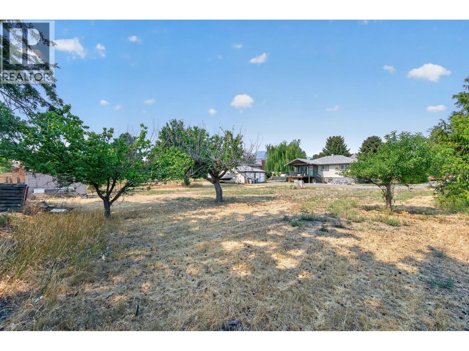 2545 YOUNG Avenue, Kamloops